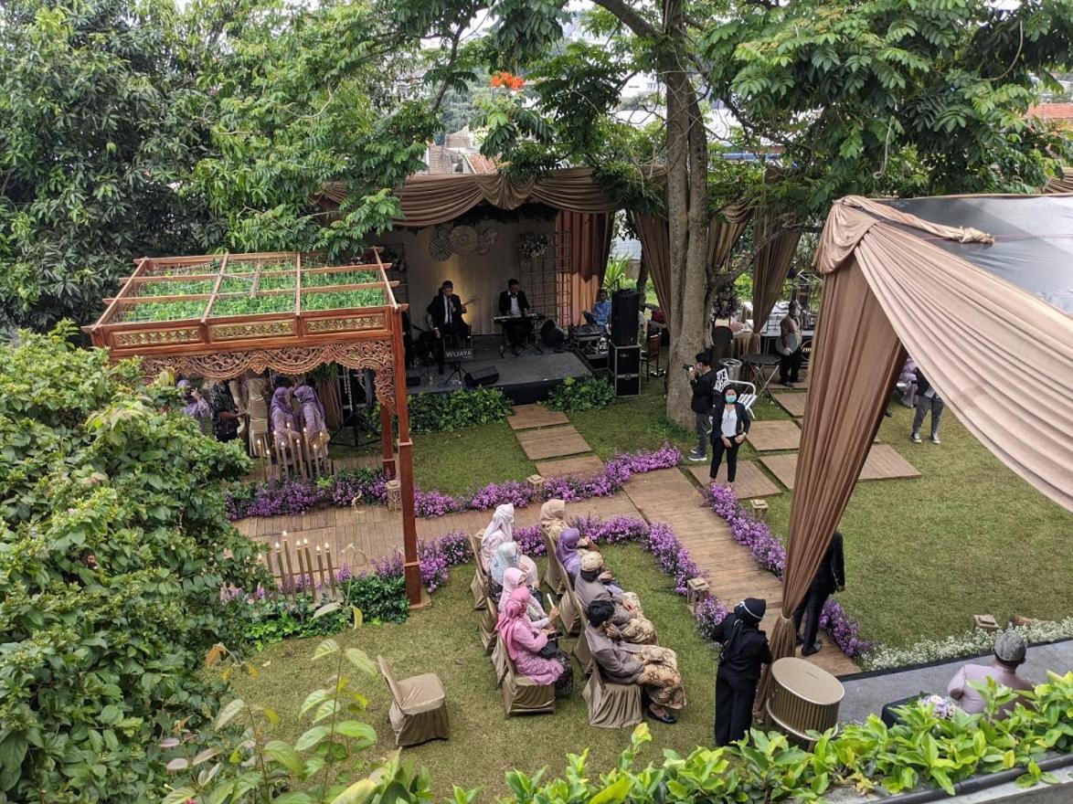 Villa Damar Boutique Hotel Bandung Ngoại thất bức ảnh